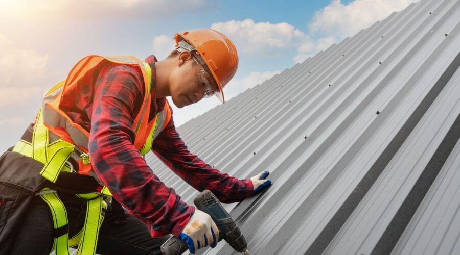 Professional residential roofers in Rombauer, MO